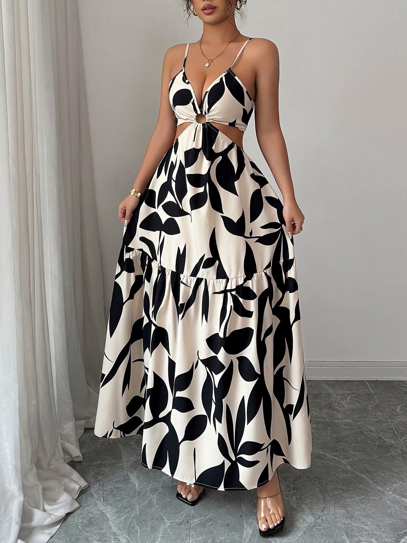 Vestido largo sin espalda con estampado floral