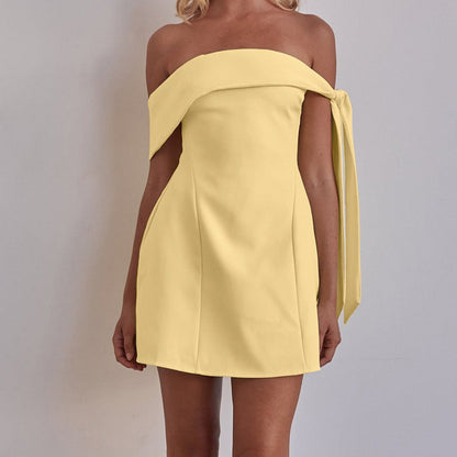 Vestido corto A-Line con camiseta de tubo de hombros descubiertos para mujeres
