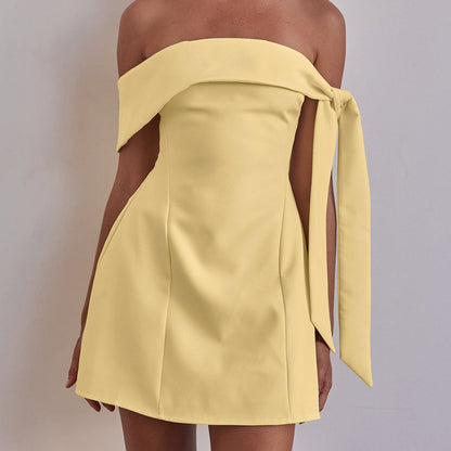 Vestido corto A-Line con camiseta de tubo de hombros descubiertos para mujeres